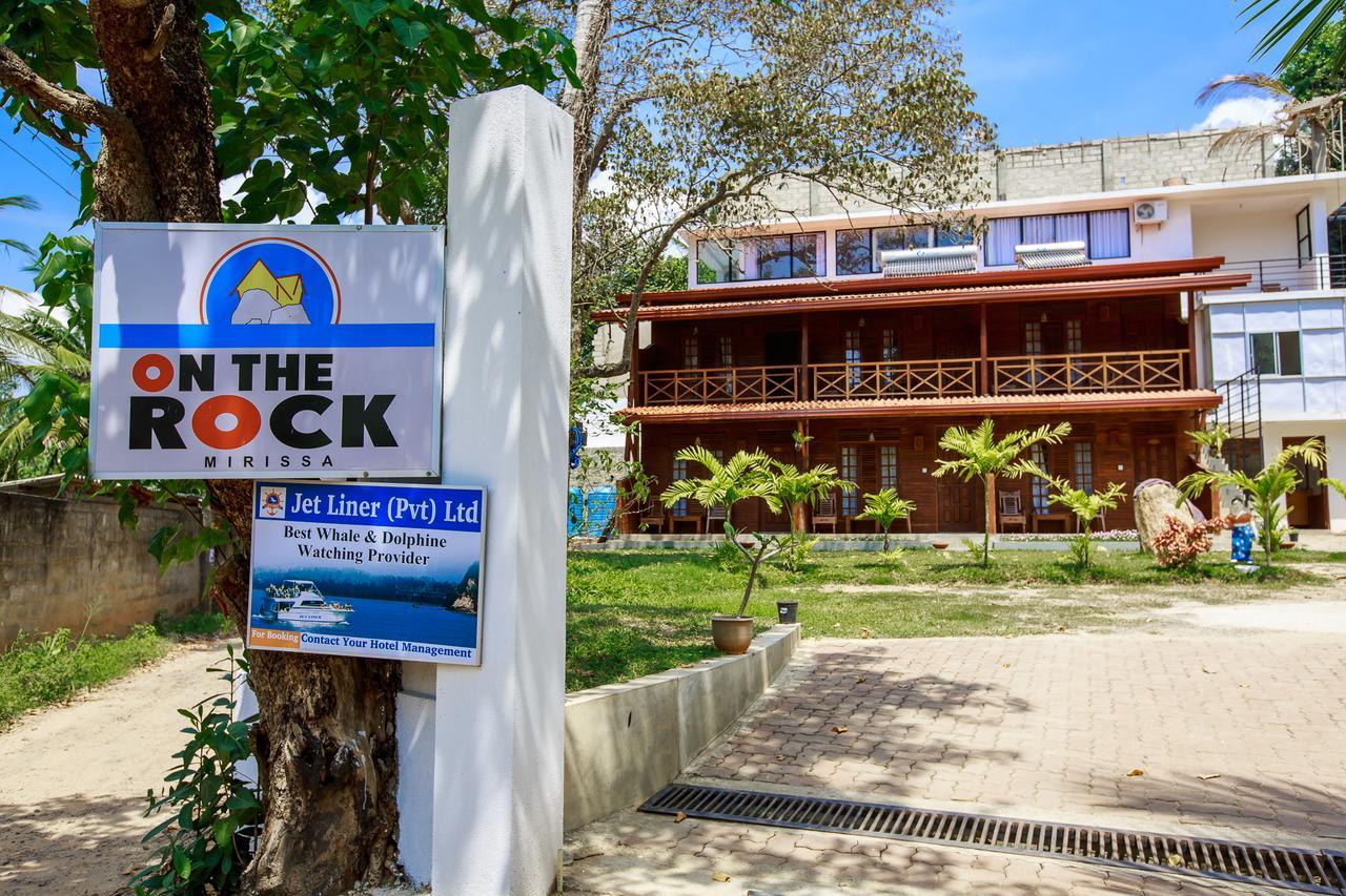 On The Rock Hotel Banduramulla Esterno foto